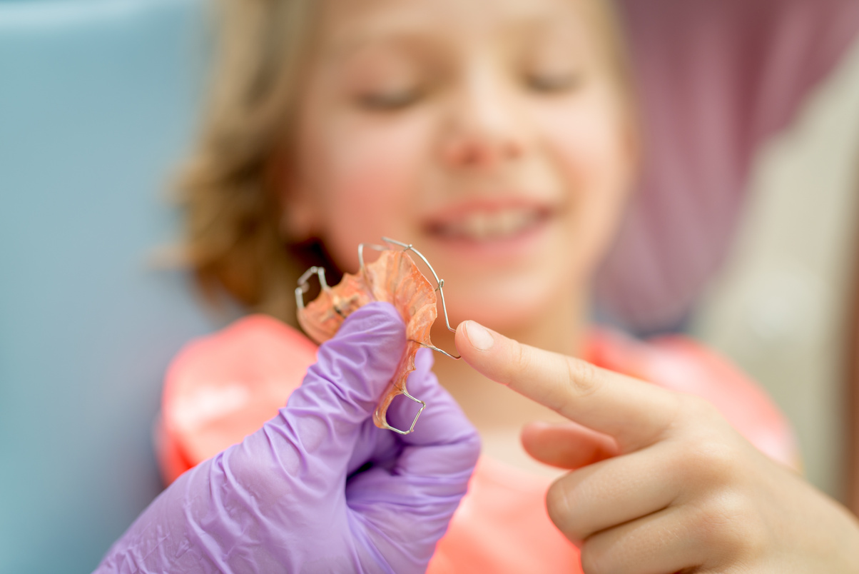 Mobile Orthodontic Appliance